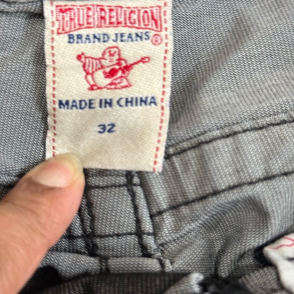 Men's Classic Blue Jeans - Picture 8 of 10